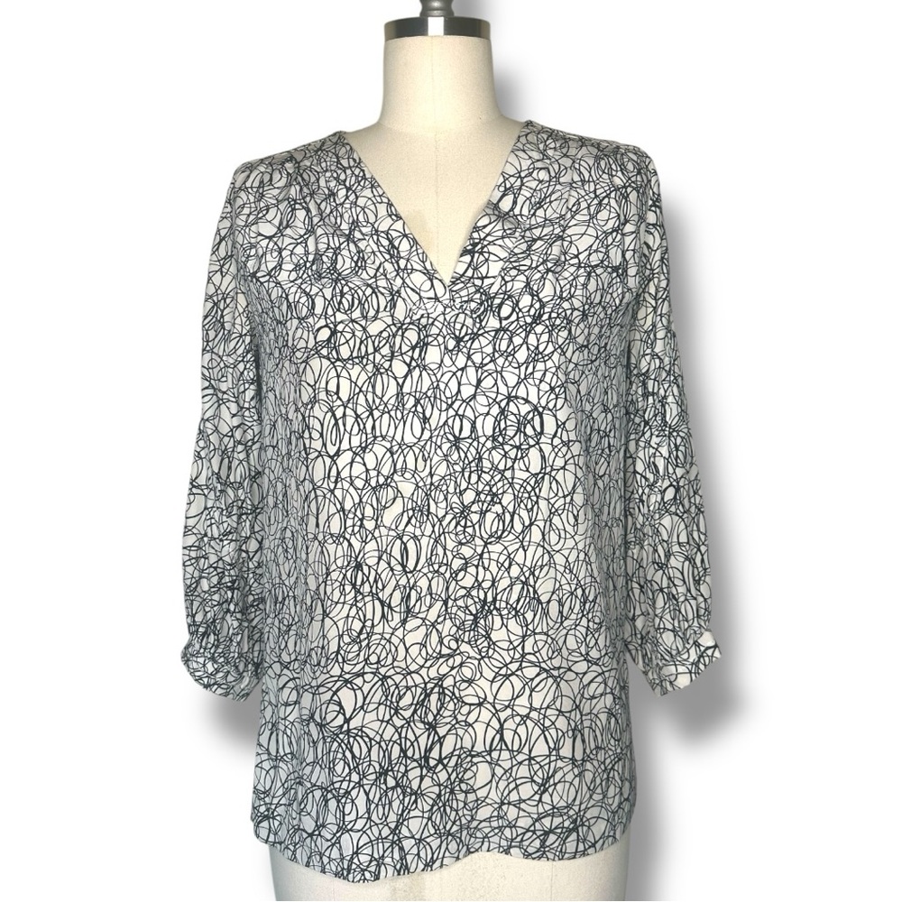 Vintage Diane Von Furstenberg Scribble Print Cajil Silk Blouse size 0